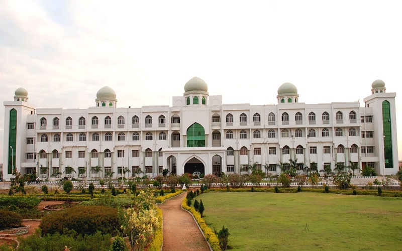 Maulana Azad National Urdu University (MANUU)